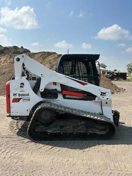 2022 Bobcat T770