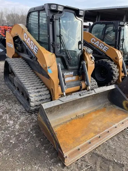 2020 Case TV370B