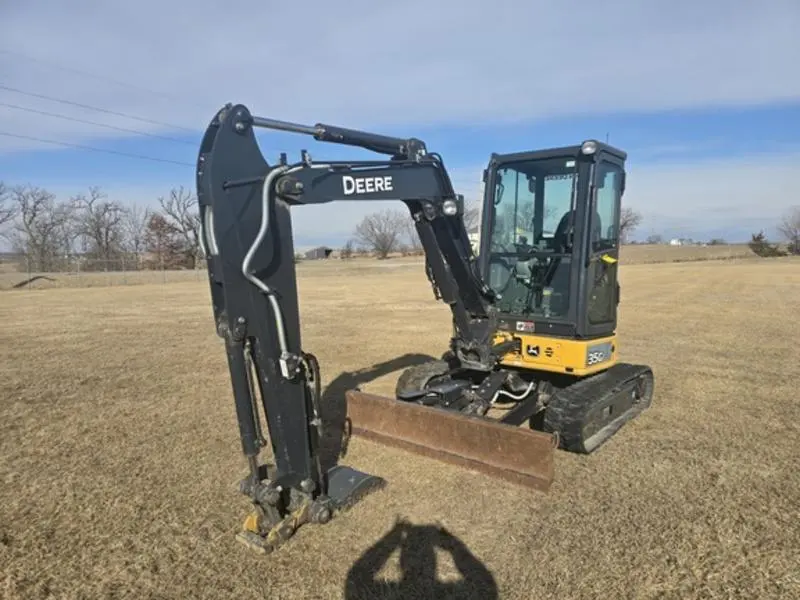 2019 John Deere 35G