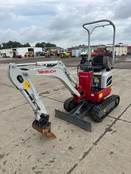 2024 Takeuchi TB210R