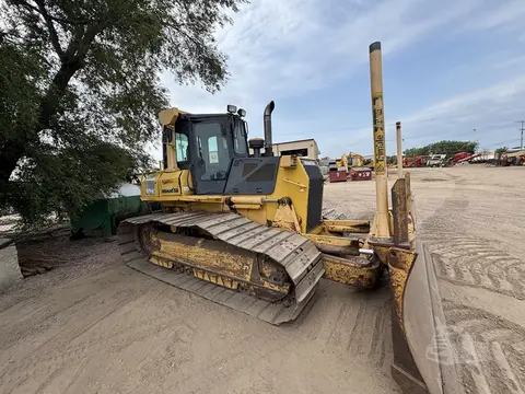 2010 Komatsu D61EX-15E0