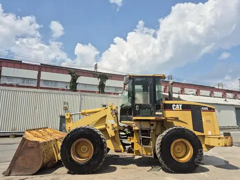 2002 Caterpillar 938G