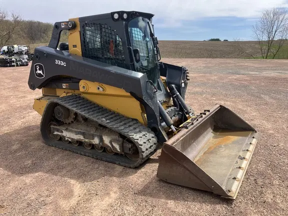 2022 John Deere 333G