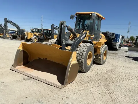 2024 John Deere 544P