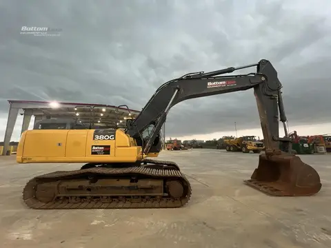 2020 John Deere 380G LC