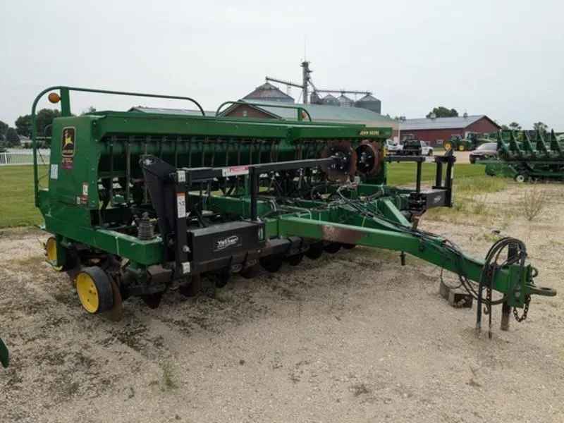 1998 John Deere 750