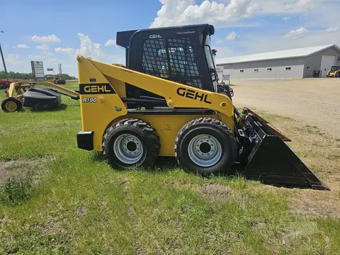 2021 Gehl R190