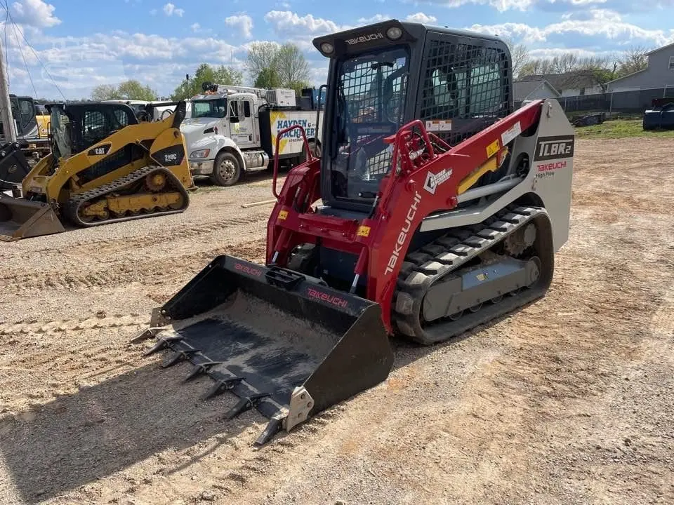 2024 Takeuchi TL8R2