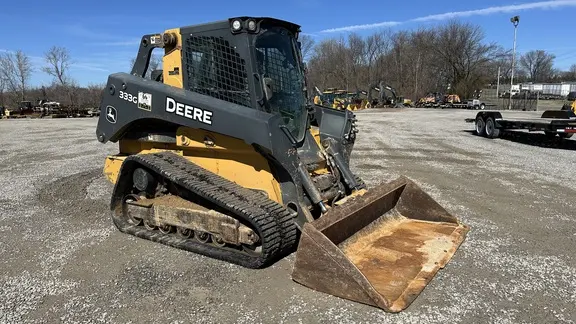 2017 John Deere 333G