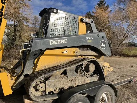 2022 John Deere 333G