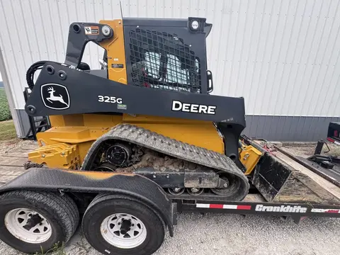 2025 John Deere 325G