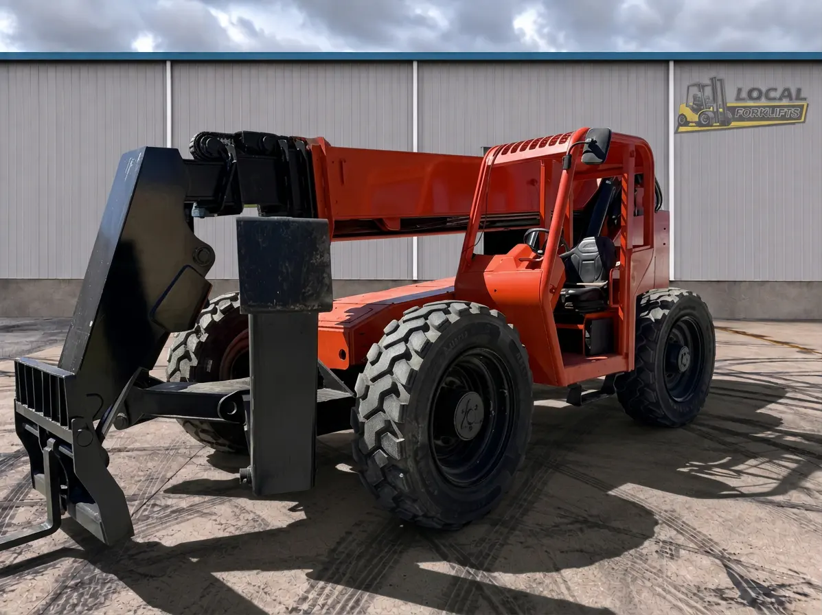 2017 SkyTrak 10054
