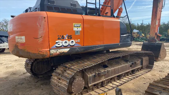2019 Hitachi 300ZX