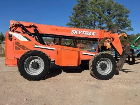 2015 SkyTrak 10054