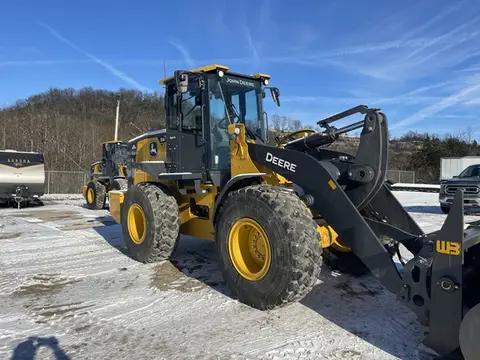 2024 John Deere 544G