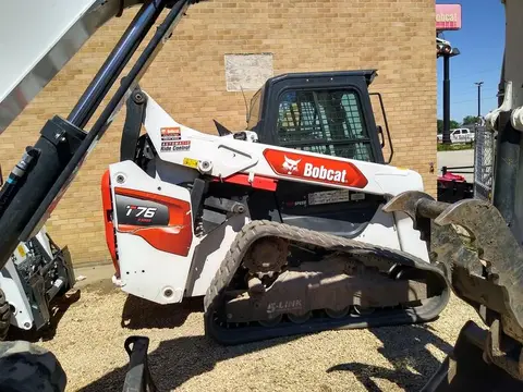 2023 Bobcat T76