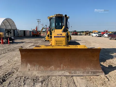 2023 Komatsu D61PXI-24