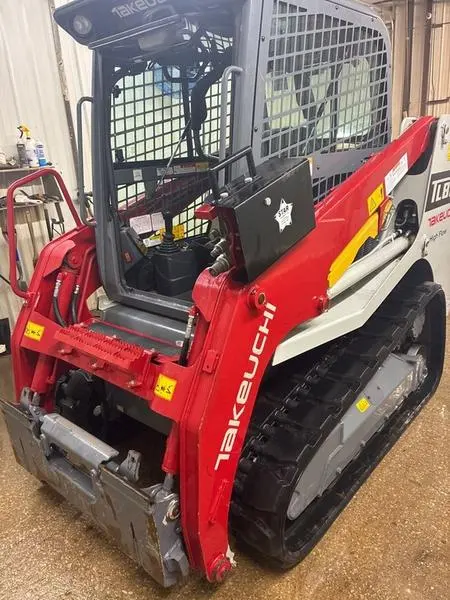 2024 Takeuchi TL8R2
