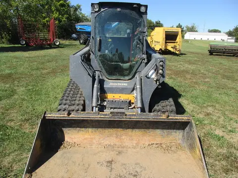 2021 John Deere 325G