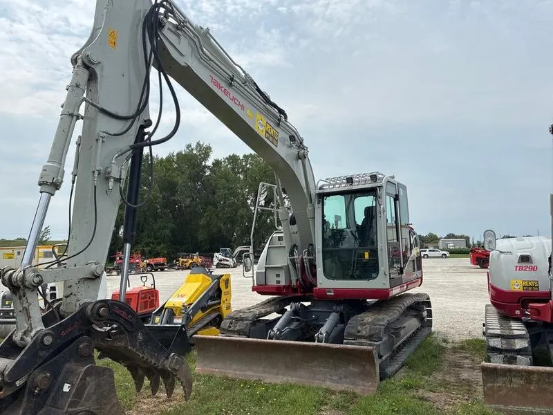 2022 Takeuchi TB2150R