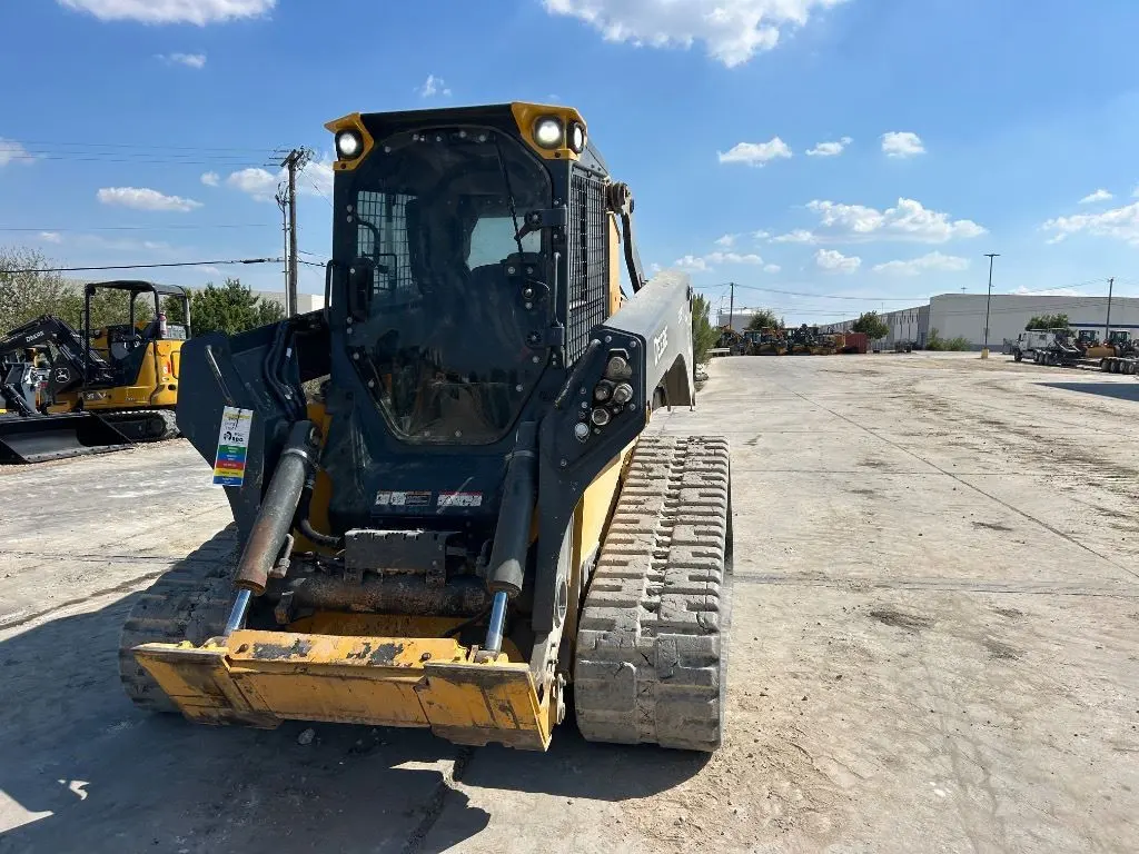 2024 John Deere 335P