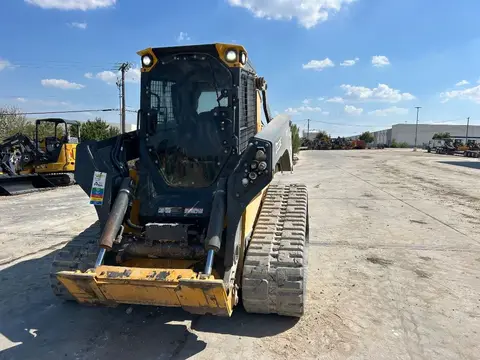 2024 John Deere 335P