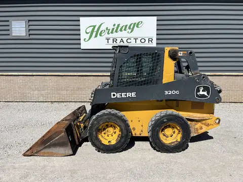 2022 John Deere 320G