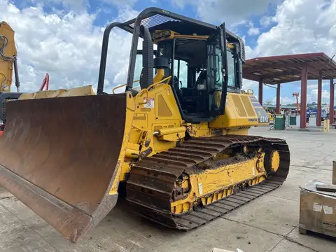 2022 Komatsu D61PX-24