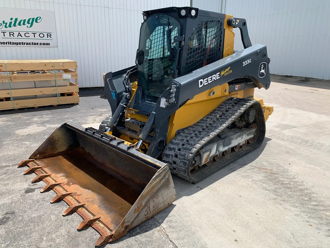 2023 John Deere 333G